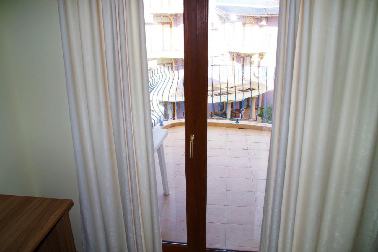 Azura Garden Apartments Chernomorets Dış mekan fotoğraf