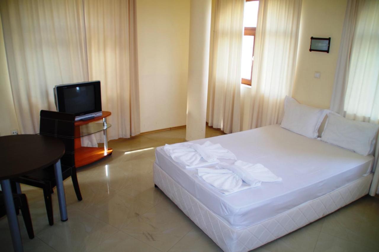 Azura Garden Apartments Chernomorets Dış mekan fotoğraf
