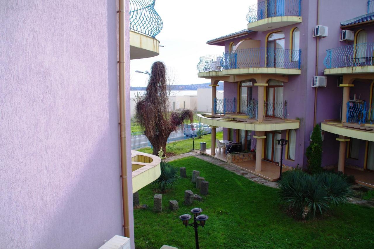 Azura Garden Apartments Chernomorets Dış mekan fotoğraf