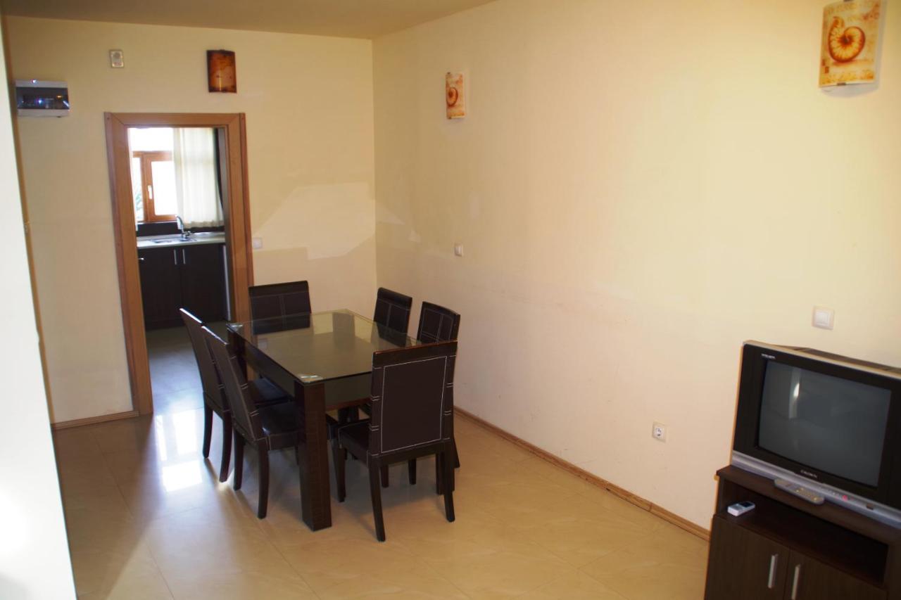 Azura Garden Apartments Chernomorets Dış mekan fotoğraf